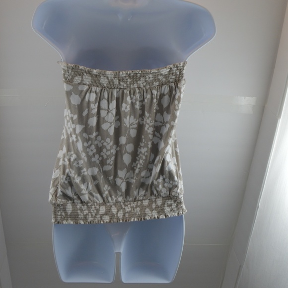 🔴 Old Navy Floral Strapless Crop Top - Picture 3 of 8